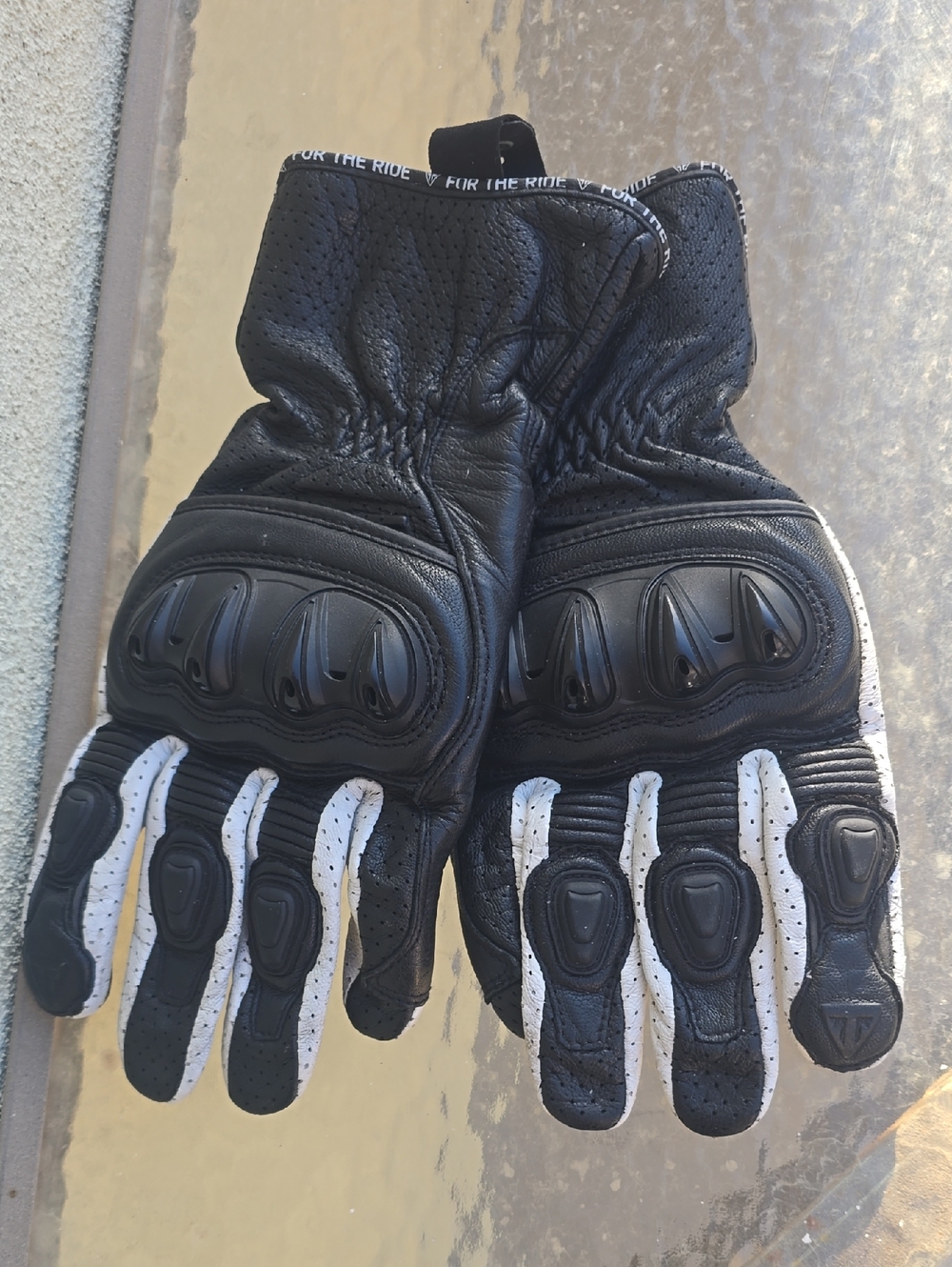 Triumph Motorcycle Gloves by Alpinestar Black & White Men's XXL